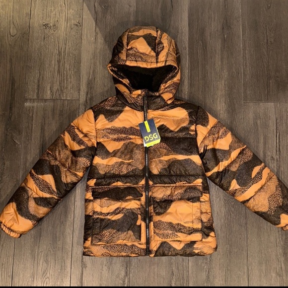 NWT Boys Winter Jacket - Picture 1 of 4